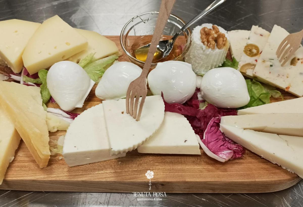 Tenuta Rosa - Gastronomia E Relax Montesano Scalo Exteriör bild